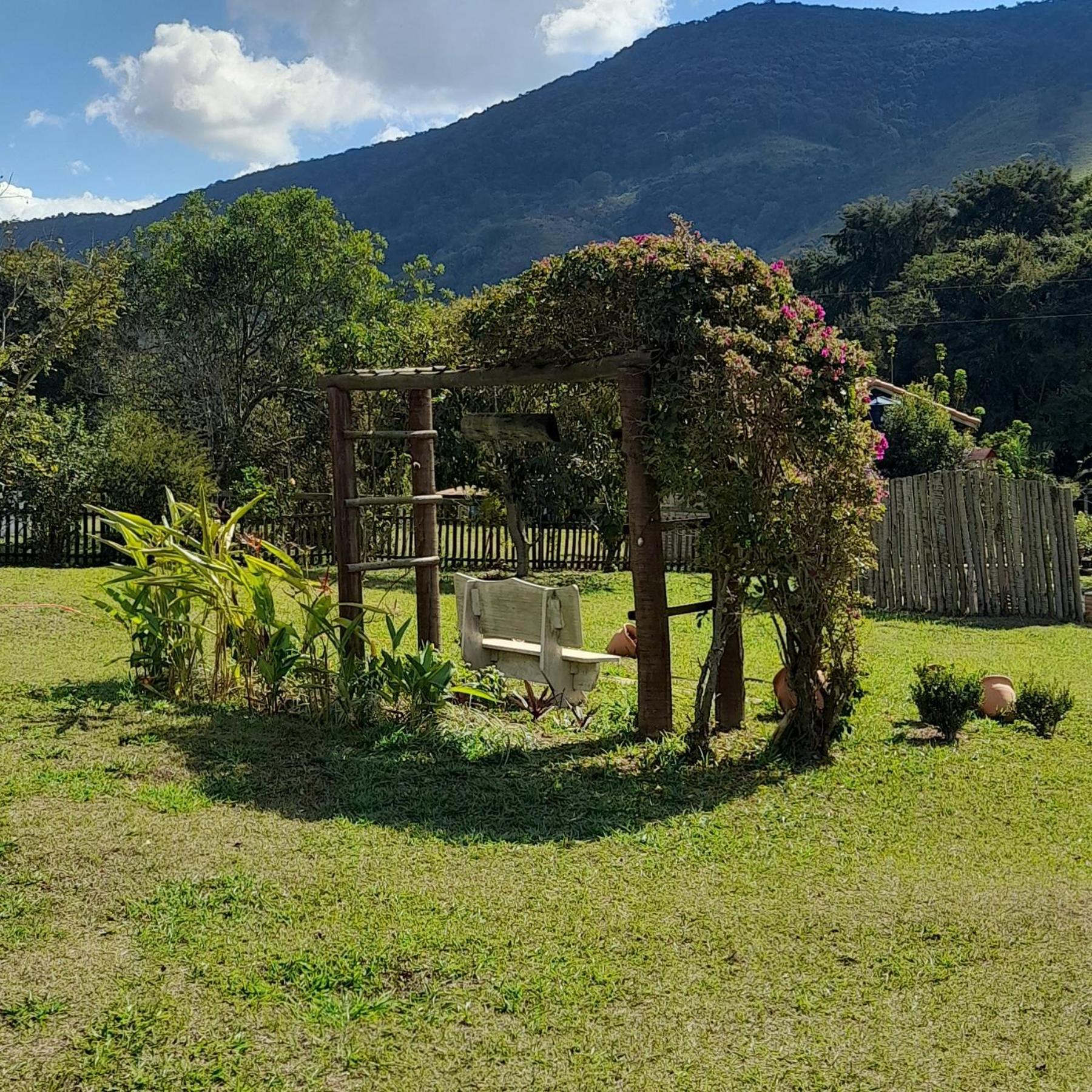 Recanto Das Flores Сан-Томе-дас-Летрас Экстерьер фото